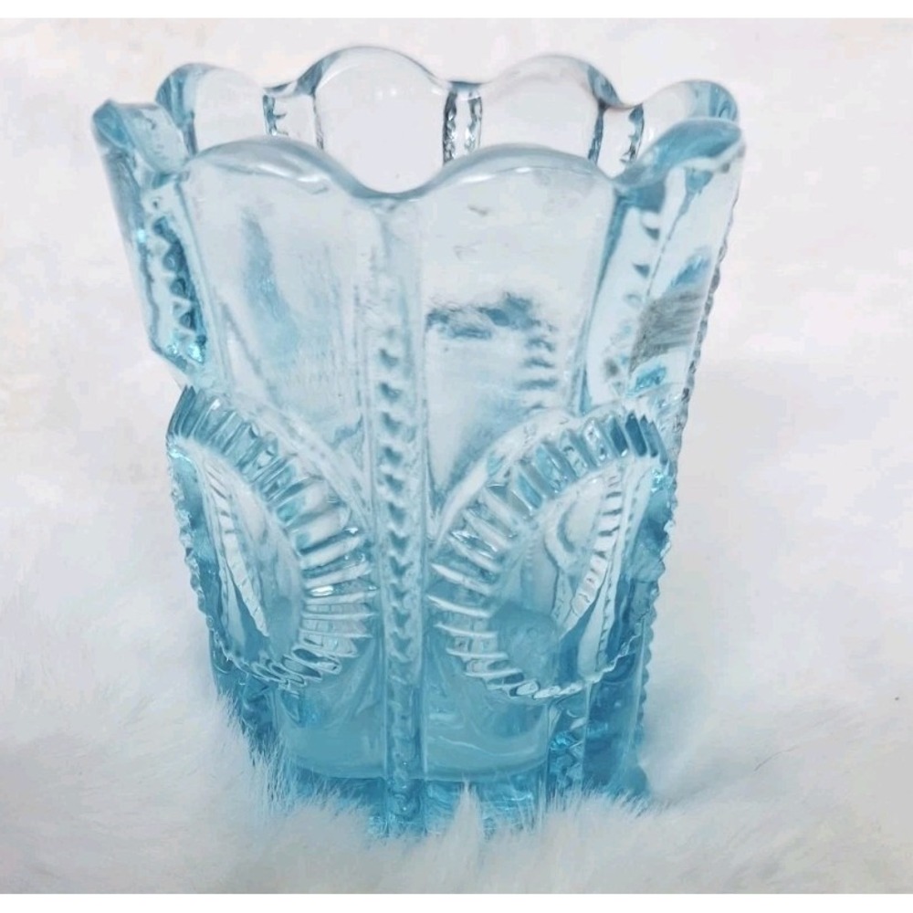 Vintage Light Blue Glass Toothpick Holder Sawtooth  Circle Ribbed Small Vase
